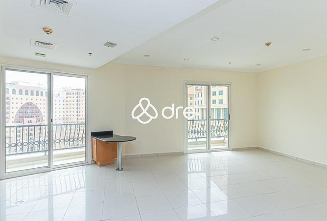 73114293 - Property Image 3