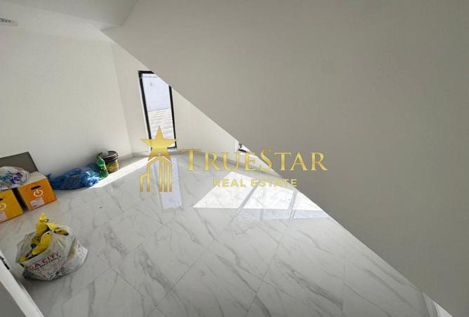 16316400 - Property Image 3