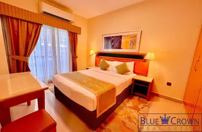 Apartment - Studio - 1 Bathroom for rent in Golden Sands 3 Hotel Apartments - Mankhool - Bur Dubai - Dubai