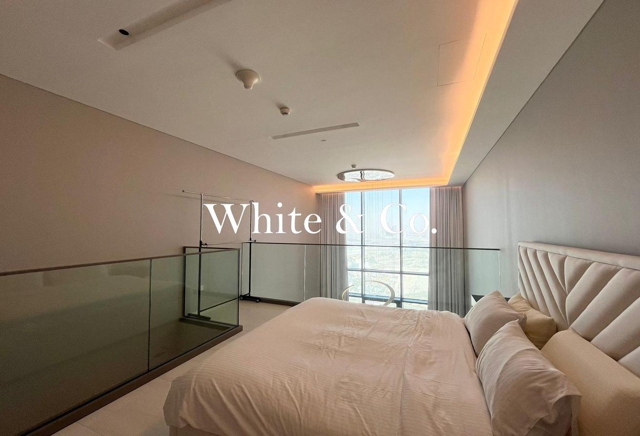 VACANT NOW | LOFT LAYOUT | HIGHEST FLOOR photo 8