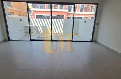 Villa - 4 - 6 for rent in Costa Brava 1 - Costa Brava - Damac Lagoons - Dubai Villa - 4 - 6 for rent in Costa Brava 1 - Costa Brava - Damac Lagoons - Dubai