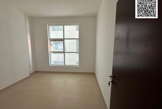 87453462 - Property Image 2