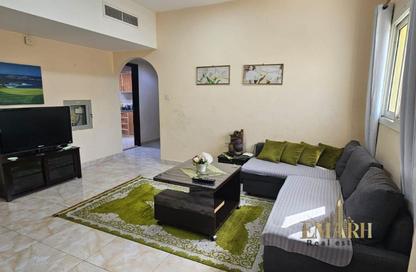 شقة - غرفة نوم - 2 حمامات للايجار في فلل الروضة 2 - 2  الروضة - الروضة - عجمان