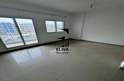 Apartment - Studio - 1 Bathroom for rent in Tower 23 - Al Reef Downtown - Al Reef - Abu Dhabi
