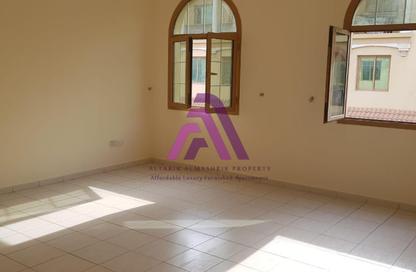 Apartment - Studio - 1 Bathroom for rent in Building T06 - Spain Cluster - International City - Dubai