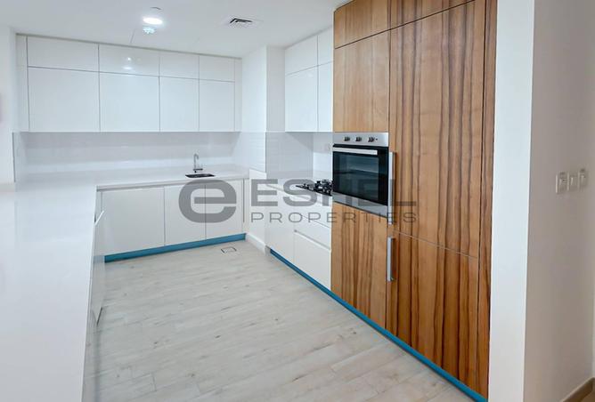 83666733 - Property Image 2