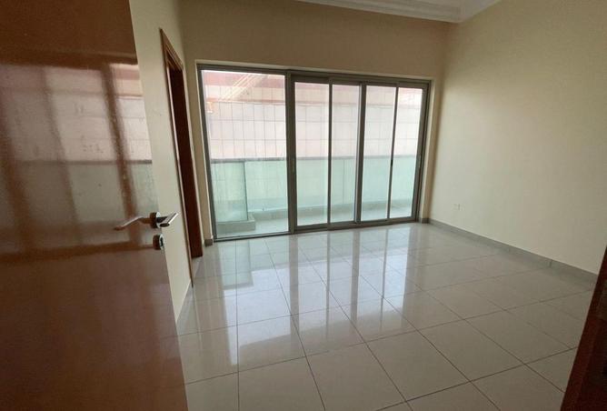 73119682 - Property Image 3