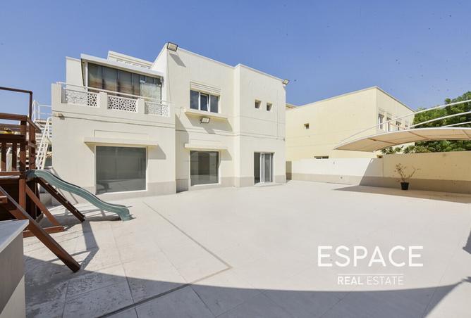 136092550 - Property Main Image