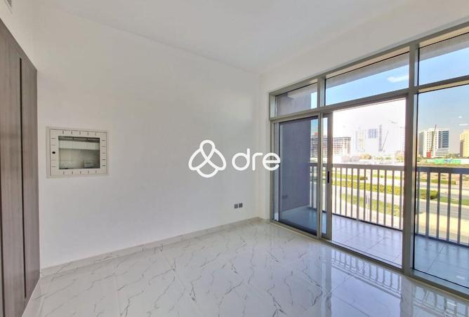 73120022 - Property Main Image