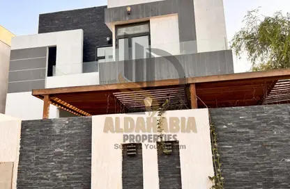 Villa - 5 Bedrooms - 7 Bathrooms for sale in Al Mowaihat 3 - Al Mowaihat - Ajman