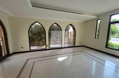 Villa - 4 Bedrooms - 5 Bathrooms for rent in Garden Homes Frond L - Garden Homes - Palm Jumeirah - Dubai