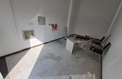 متجر - استوديو للايجار في فلل الروضة 2 - 2 الروضة - الروضة - عجمان متجر - استوديو للايجار في فلل الروضة 2 - 2 الروضة - الروضة - عجمان