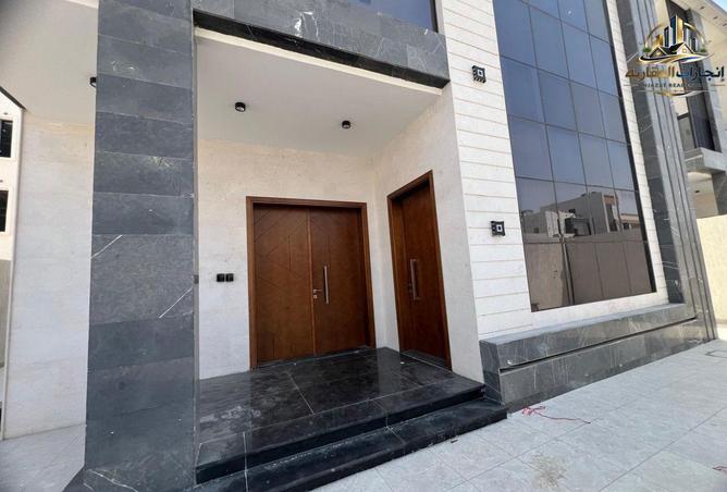 142386345 - Property Image 3