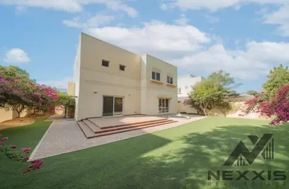 Villa - 3 Bedrooms - 4 Bathrooms for rent in Meadows 9 - Meadows - Dubai