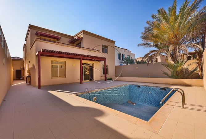 141927377 - Property Main Image