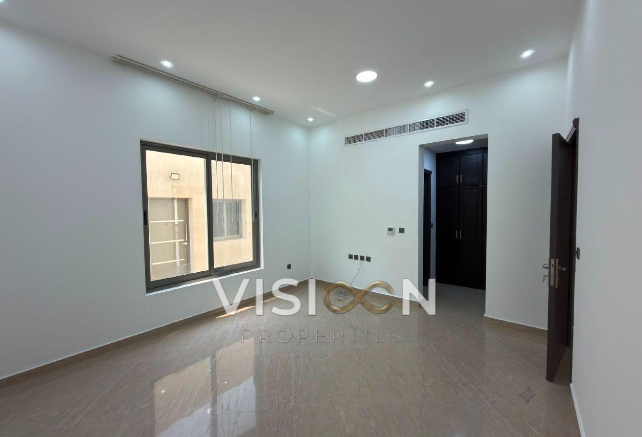 Exclusive 6 BR | Modern Villa | Private Pool photo 8