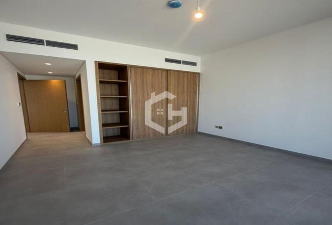128835644 - Property Image 3