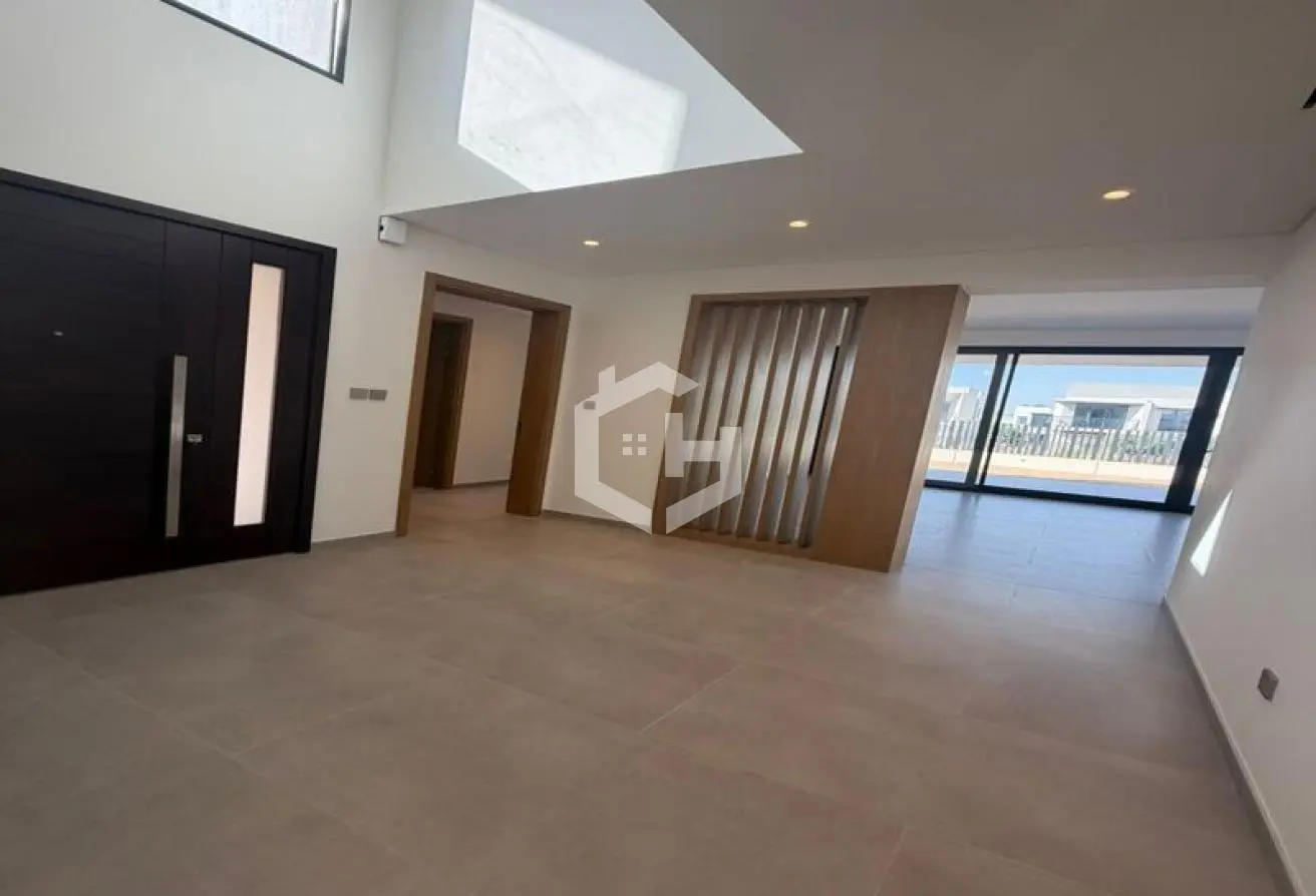 128835644 - Property Main Image