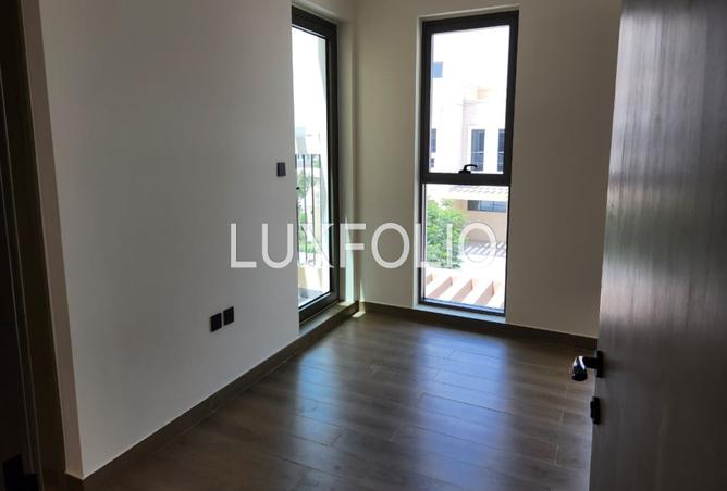 129760505 - Property Image 3