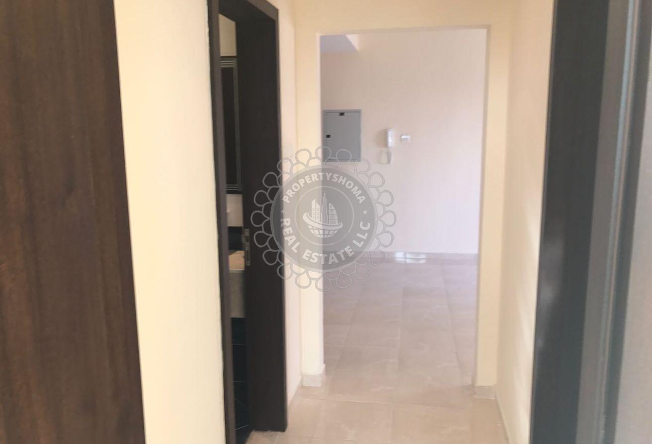 1BR High Floor |Vacant | Community View photo 6