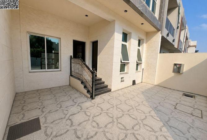 112831429 - Property Image 2