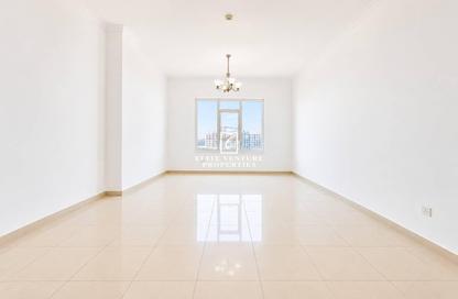 Apartment - 1 Bedroom - 2 Bathrooms for rent in Al Rabia Tower - Majan - Dubai