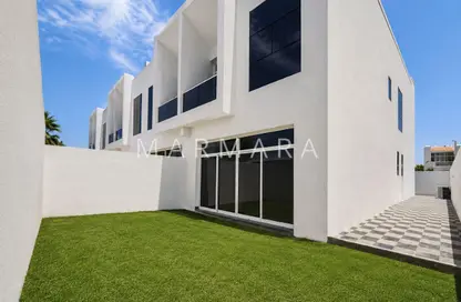Villa - 3 Bedrooms - 4 Bathrooms for rent in Umm Suqeim 2 Villas - Umm Suqeim 2 - Umm Suqeim - Dubai Villa - 3 Bedrooms - 4 Bathrooms for rent in Umm Suqeim 2 Villas - Umm Suqeim 2 - Umm Suqeim - Dubai