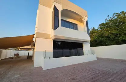 Villa - 4 Bedrooms - 6 Bathrooms for rent in Al Manara - Dubai Villa - 4 Bedrooms - 6 Bathrooms for rent in Al Manara - Dubai