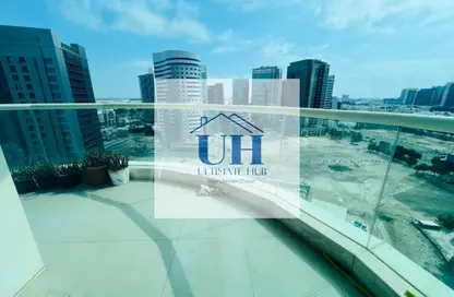 شقة - 3 غرف نوم - 4 حمامات للايجار في دانة بو ظبي - أبوظبي