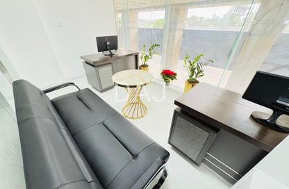 Office Space - Studio - 1 Bathroom for rent in Reem Residency - Al Karama - Dubai