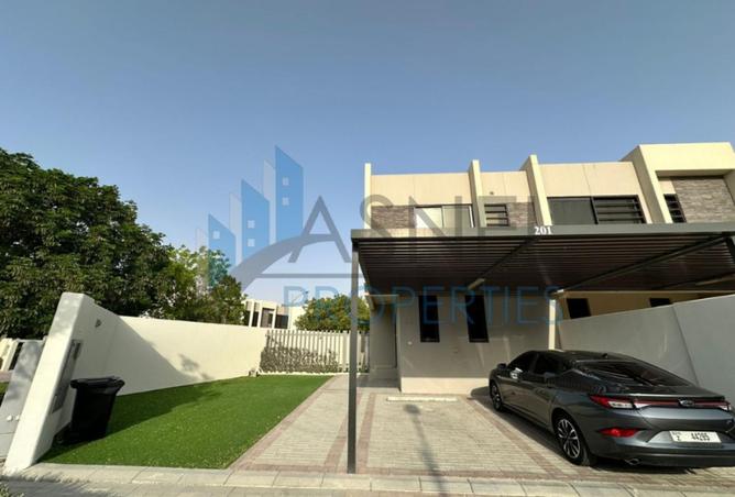 135609667 - Property Image 2