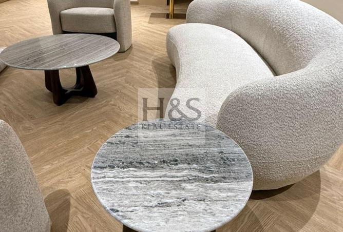 53174920 - Property Image 2