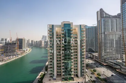 شقة - غرفة نوم - 1 حمام للايجار في ماي فير ريزيدنسي - الخليج التجاري - دبي