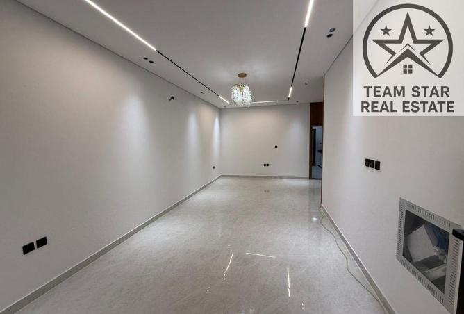 78196286 - Property Image 3