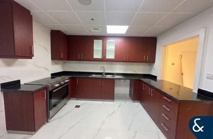 Apartment - 3 Bedrooms - 3 Bathrooms for rent in Rimal 1 - Rimal - Jumeirah Beach Residence - Dubai