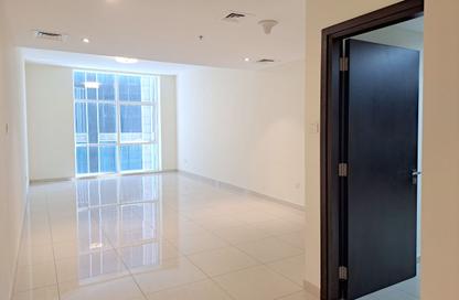 Apartment - 1 Bedroom - 2 Bathrooms for rent in Duja Tower - Sheikh Zayed Road - Dubai