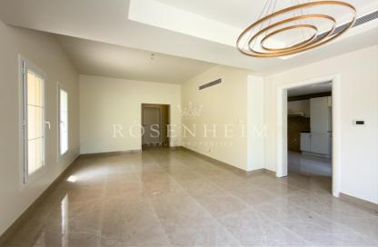 Villa - 3 Bedrooms - 3 Bathrooms for rent in Springs 2 - The Springs - Dubai