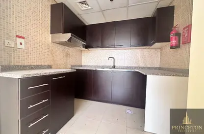 شقة - غرفة نوم - 2 حمامات للايجار في بوابة السيليكون رقم 2 - بوابات السيليكون - واحة دبي للسيليكون - دبي