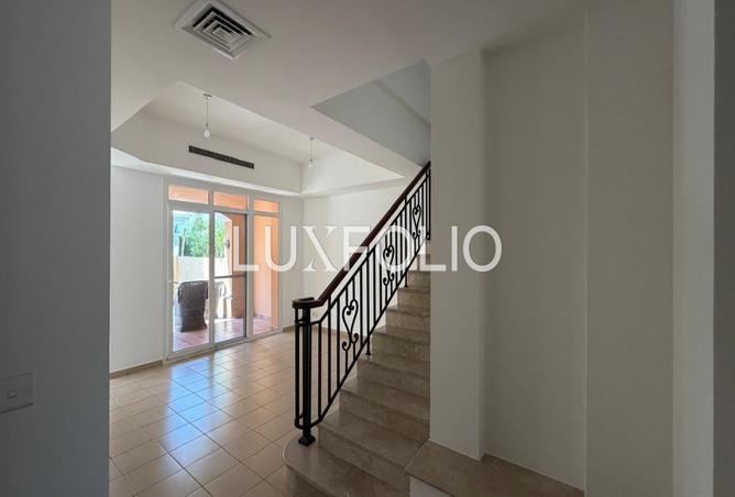99124974 - صورة العقار 3
