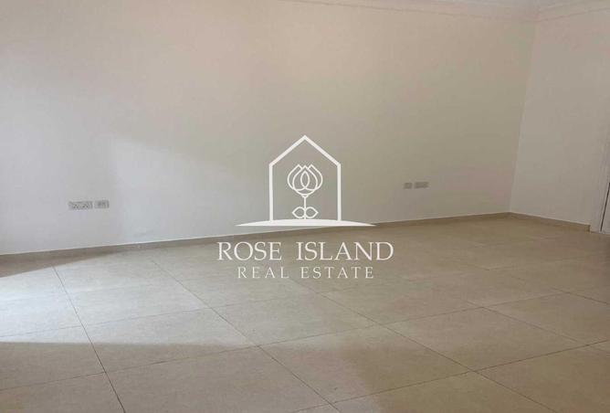 135636579 - Property Image 2