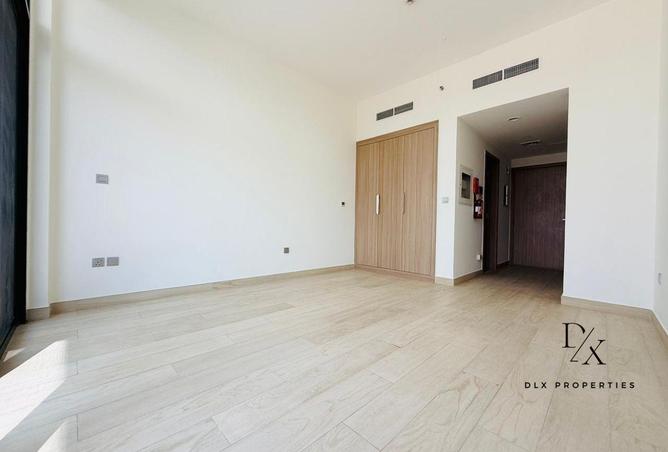 127930510 - Property Image 3