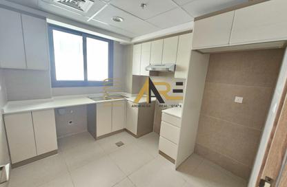 Apartment - 1 - 2 for rent in Al Mamsha - Muwaileh - Sharjah