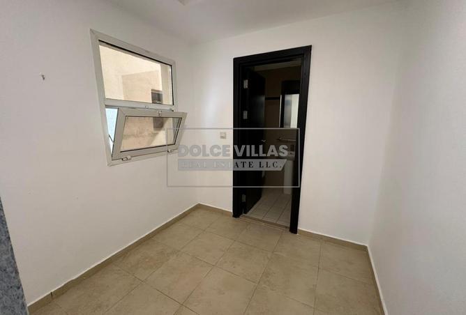 74618231 - Property Image 2