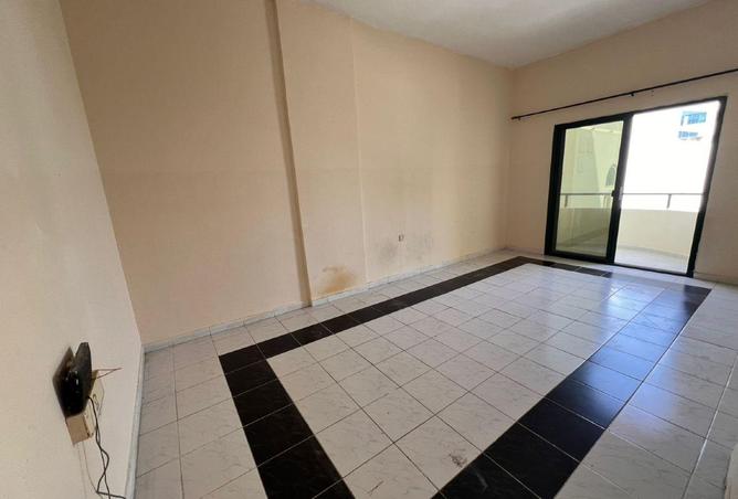 54399810 - Property Image 3