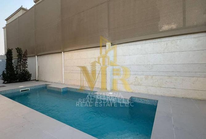 102015776 - Property Image 3