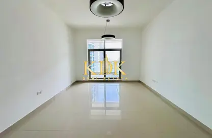 شقة - غرفة نوم - 2 حمامات للايجار في برج ميداليست - مدينة دبي الرياضية - دبي