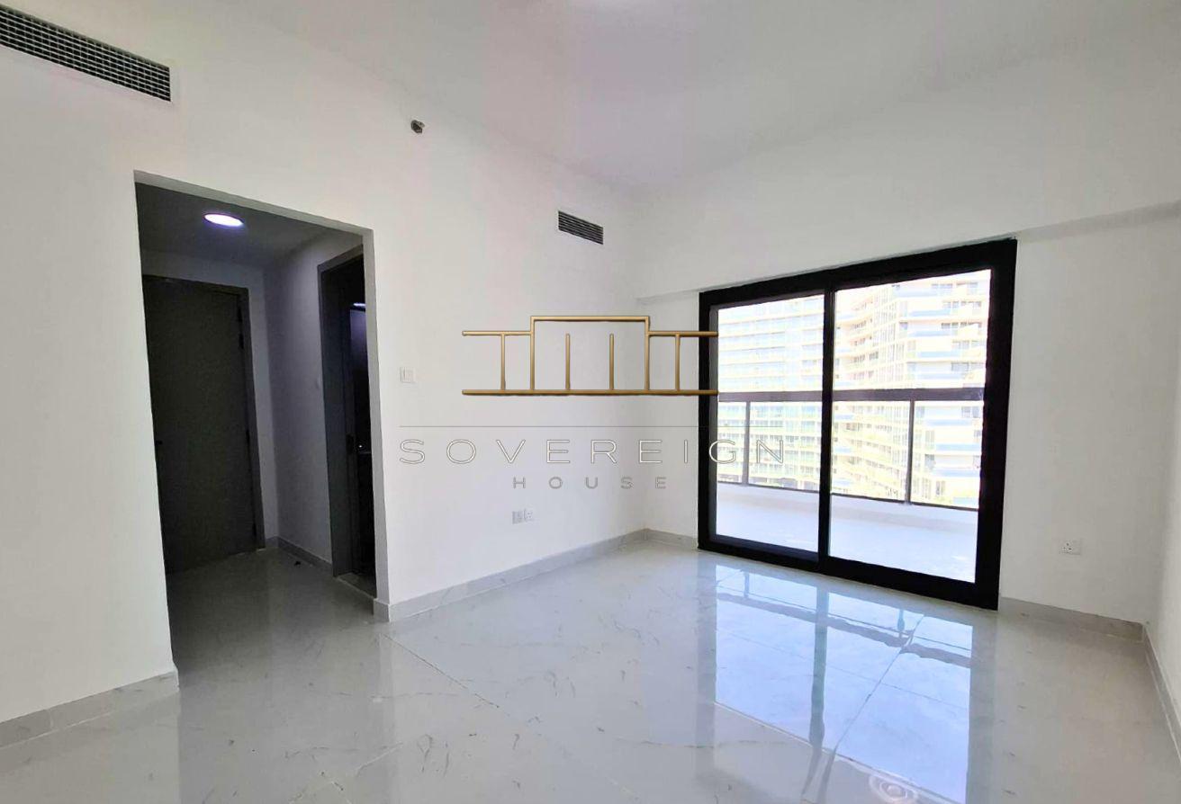 Lowest Price | Chiller free | Closed kitchen photo 5