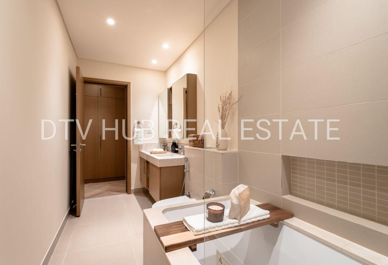 Seraya 32 | Marina View | Move in ready photo 24