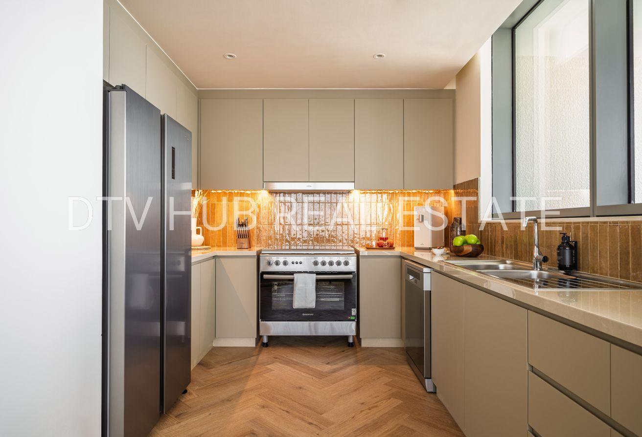 Seraya 32 | Marina View | Move in ready photo 12