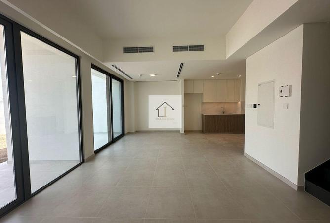 127023918 - Property Main Image
